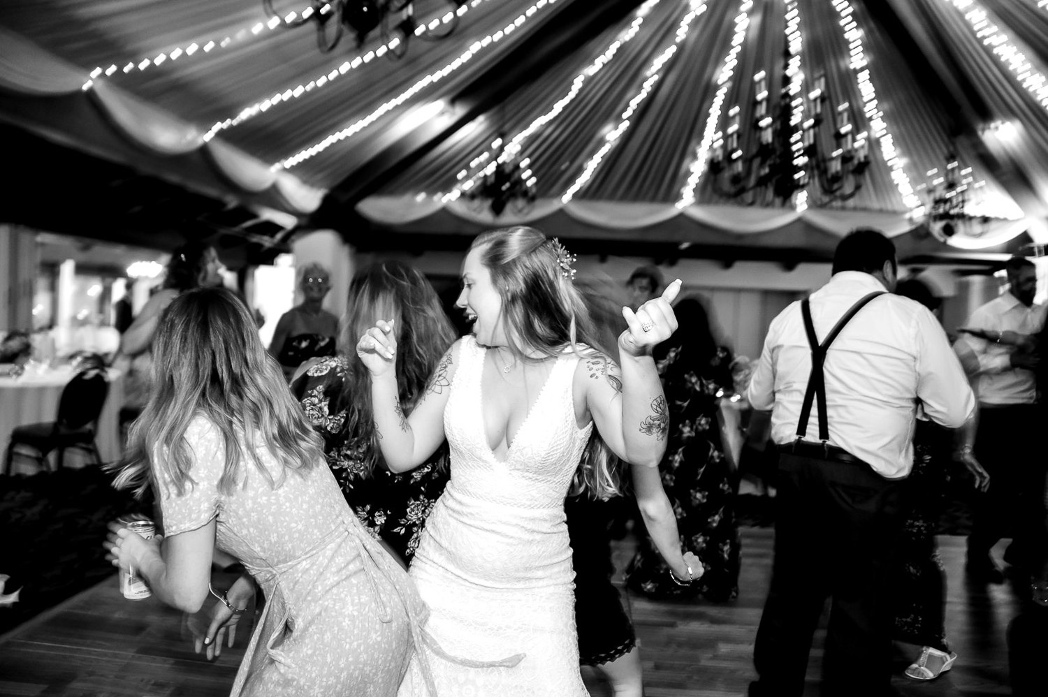 Cedarbrook Country Club Wedding | Lauren + Dom