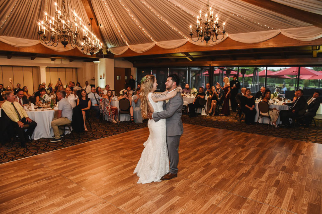 Cedarbrook Country Club Wedding | Lauren + Dom - Littlewing Studio